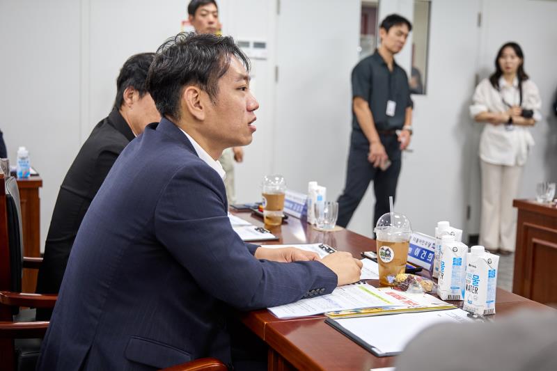제12대 경기도의회 더불어민주당 수석대표단 교육현장 정책회의 2일차_10