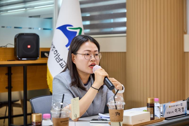 제12대 경기도의회 더불어민주당 수석대표단 교육현장 정책회의 2일차_9
