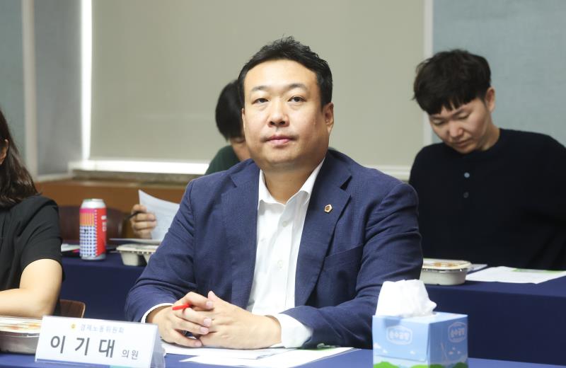 경제노동위원회 경기도기술학교 현장방문 사진 8