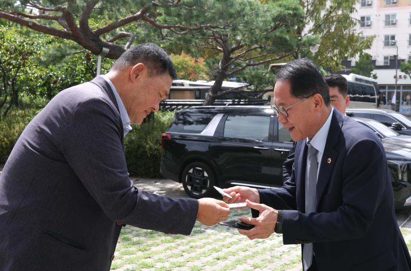경기도의회 더불어민주당 교섭단체 광역의회 방문(대전시)_3