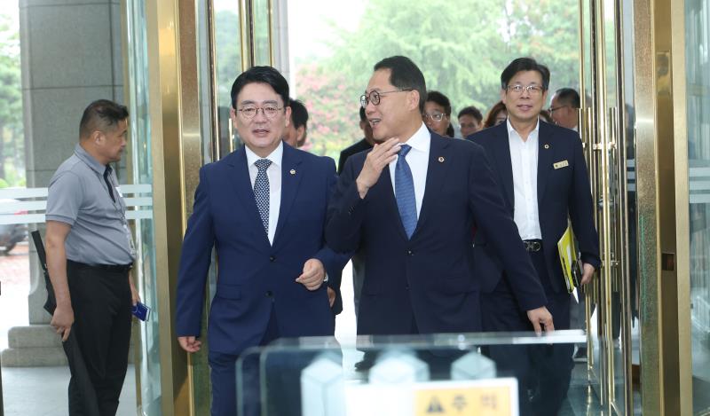 경기도의회 더불어민주당 교섭단체 광역의회 방문(울산시)_2
