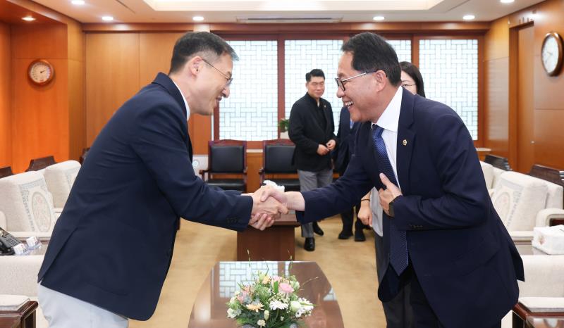 경기도의회 더불어민주당 교섭단체 광역의회 방문(울산시)_4