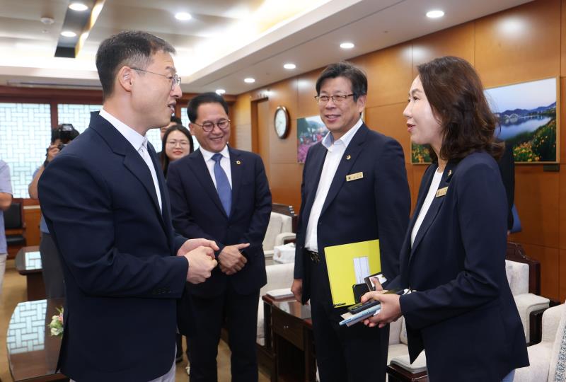경기도의회 더불어민주당 교섭단체 광역의회 방문(울산시)_9
