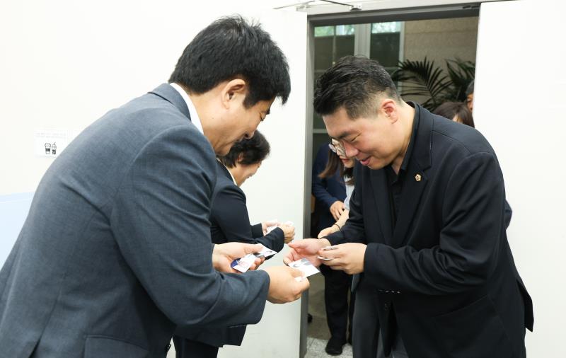 경기도의회 더불어민주당 교섭단체 광역의회 방문(부산시)_8