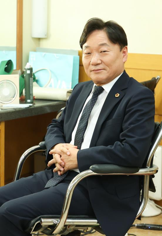 남종섭 의장님 KBS경인스튜디오 인터뷰 녹화_7