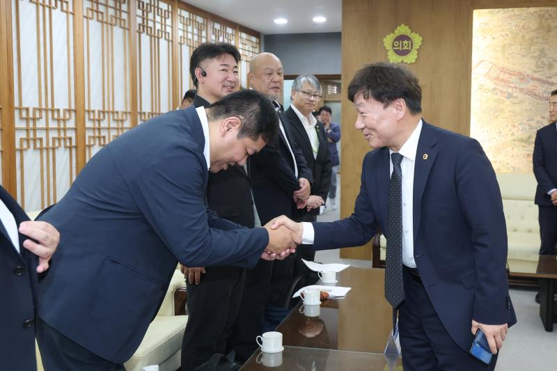 경기도의회 남종섭의장 일본노총 가나가와연합 관계자 접견_5