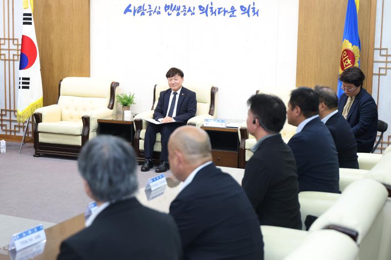 경기도의회 남종섭의장 일본노총 가나가와연합 관계자 접견_7