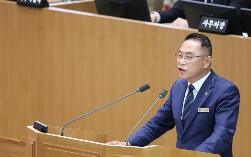 제393회 임시회 제3차 본회의 도정질문 일괄질문(오전)_8