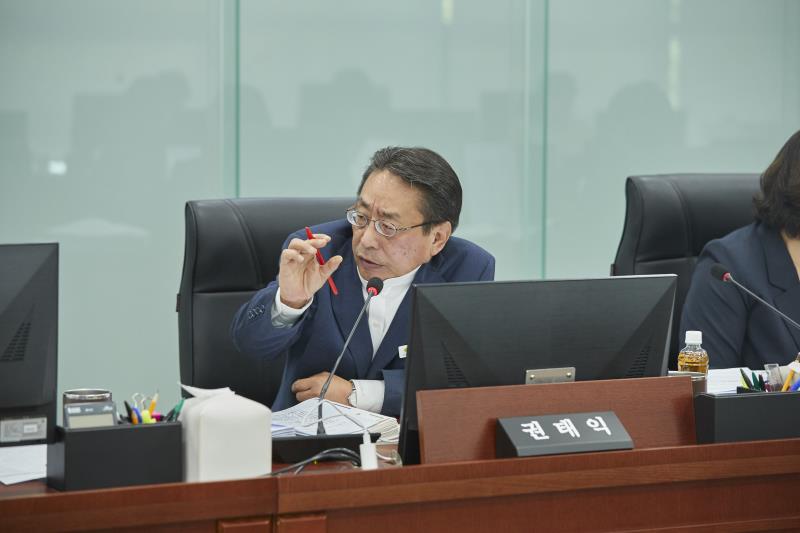 제393회 임시회 제1차 보건복지위원회_8