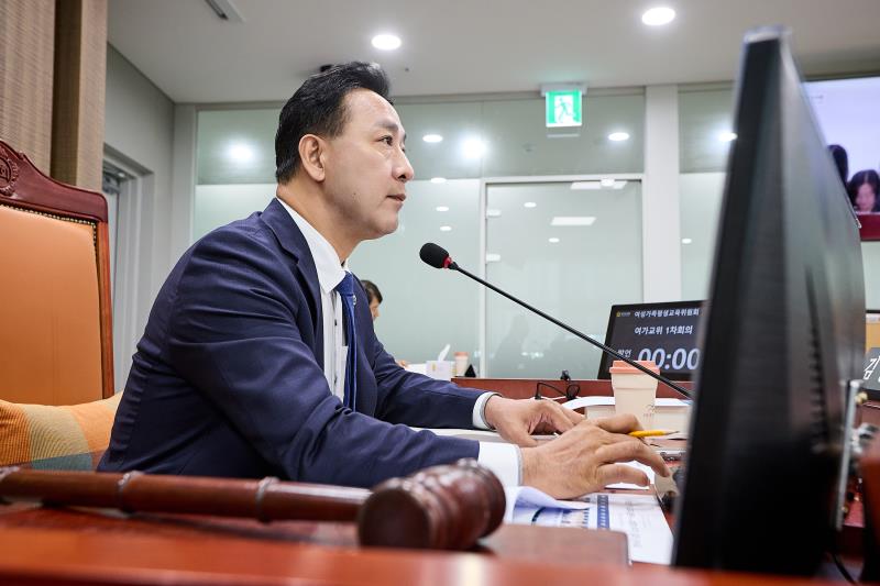 제393회 임시회 제1차 여성가족평생교육위원회_5