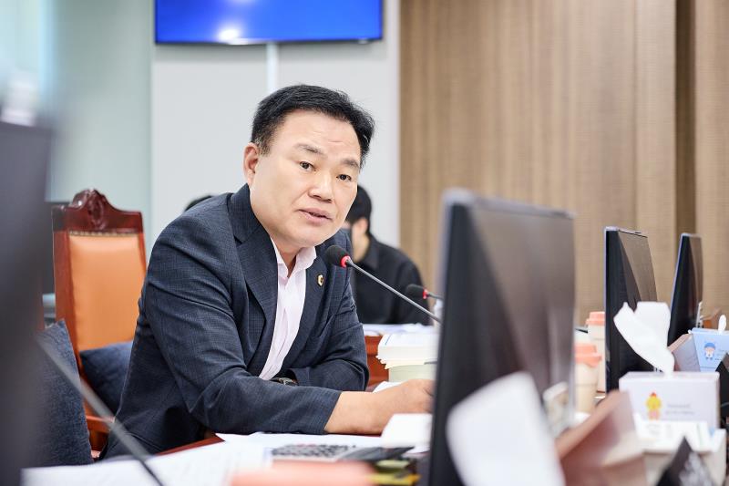 제393회 임시회 제1차 여성가족평생교육위원회_6