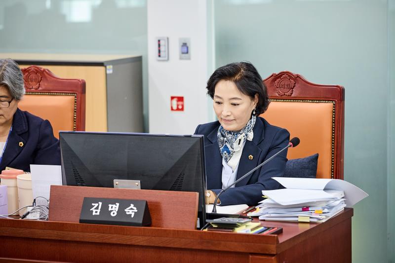 제393회 임시회 제1차 여성가족평생교육위원회_6