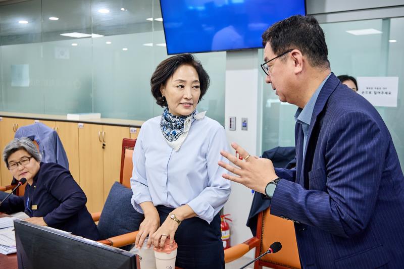 제393회 임시회 제1차 여성가족평생교육위원회_9