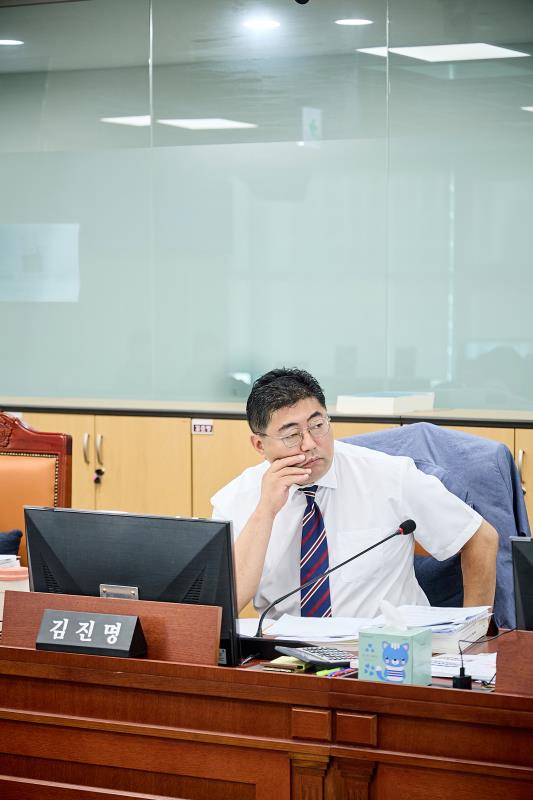 제393회 임시회 제1차 여성가족평생교육위원회_4