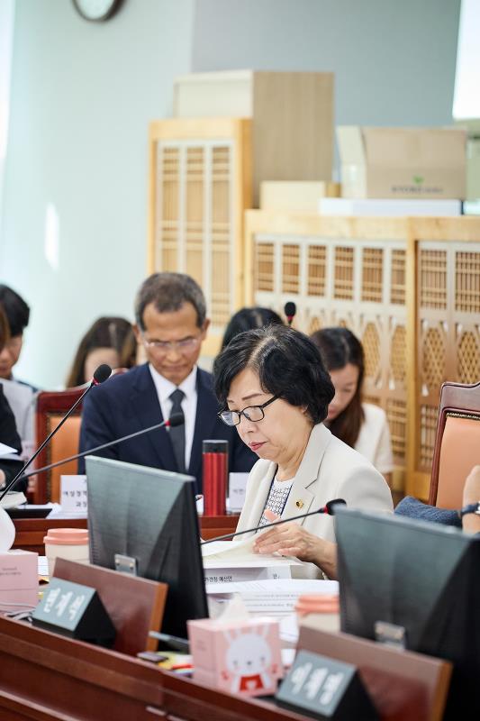 제393회 임시회 제1차 여성가족평생교육위원회_2