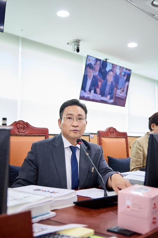 제393회 임시회 제1차 여성가족평생교육위원회_8