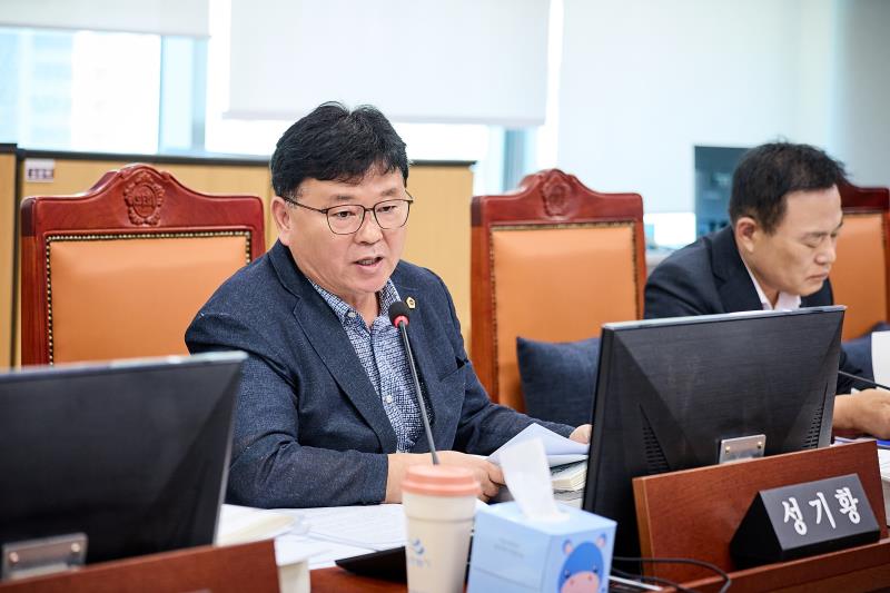 제393회 임시회 제1차 여성가족평생교육위원회_5