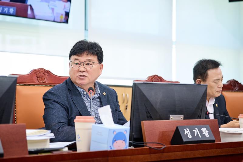 제393회 임시회 제1차 여성가족평생교육위원회_6