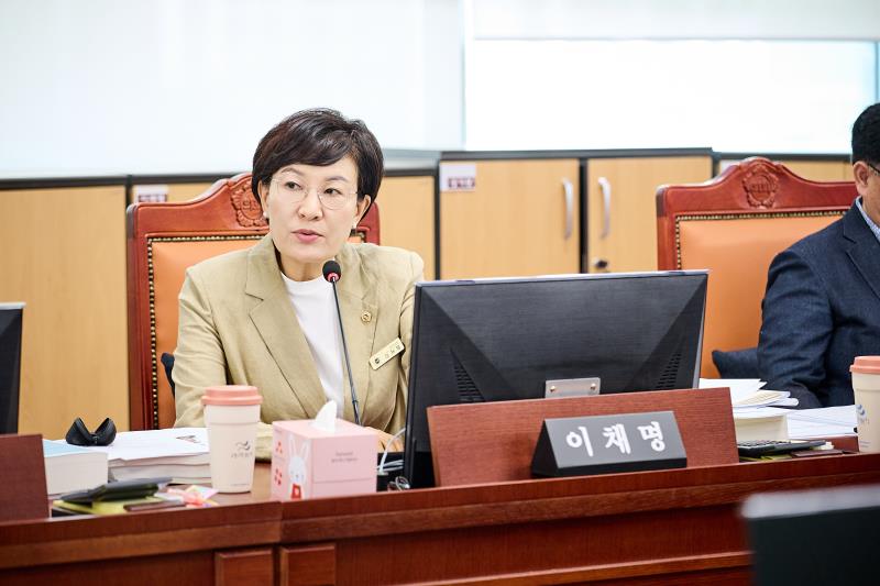 제393회 임시회 제1차 여성가족평생교육위원회_5