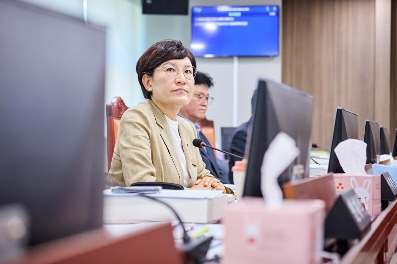 제393회 임시회 제1차 여성가족평생교육위원회_9