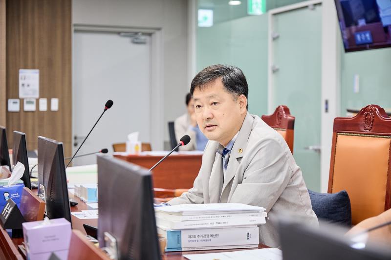 제393회 임시회 제1차 여성가족평생교육위원회_5