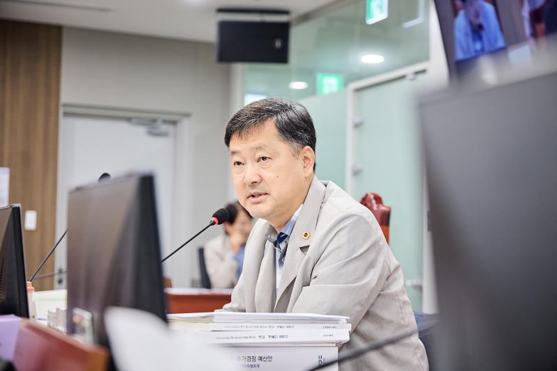 제393회 임시회 제1차 여성가족평생교육위원회_6