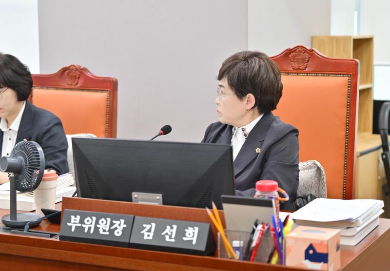 제393회 임시회 제1차 교육기획위원회_4