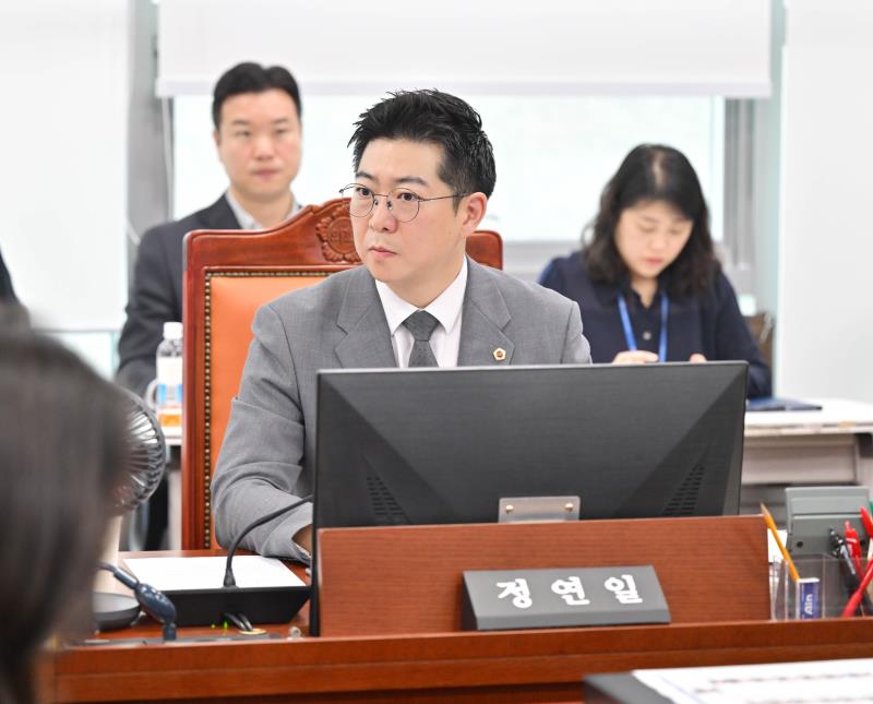 제393회 임시회 제1차 교육기획위원회