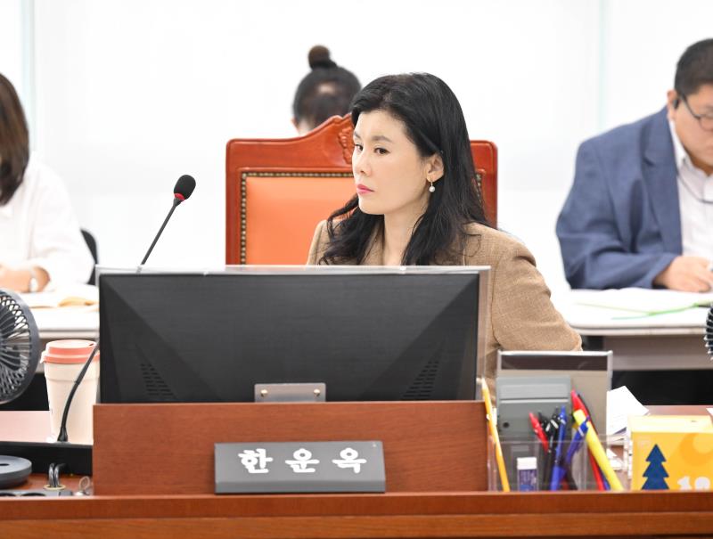 제393회 임시회 제1차 교육기획위원회_3