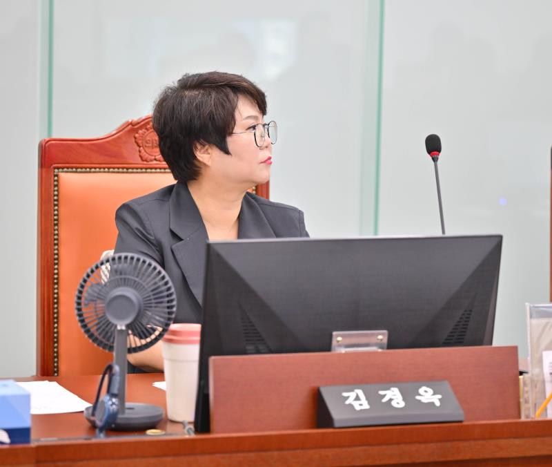 제393회 임시회 제1차 교육기획위원회_3