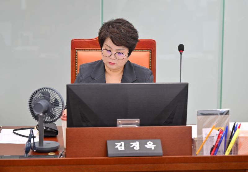 제393회 임시회 제1차 교육기획위원회_4