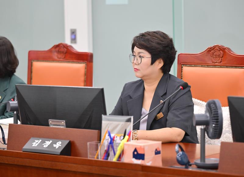 제393회 임시회 제1차 교육기획위원회_8