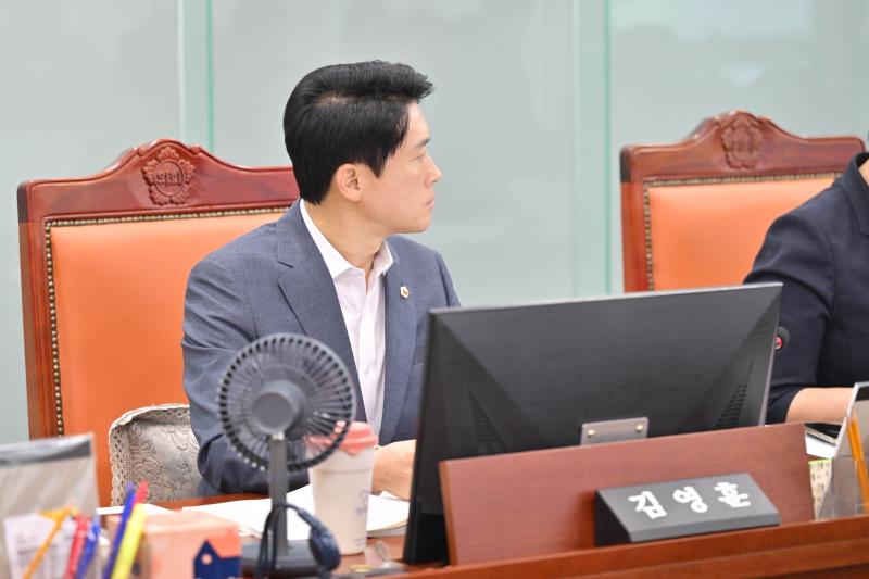 제393회 임시회 제1차 교육기획위원회_4