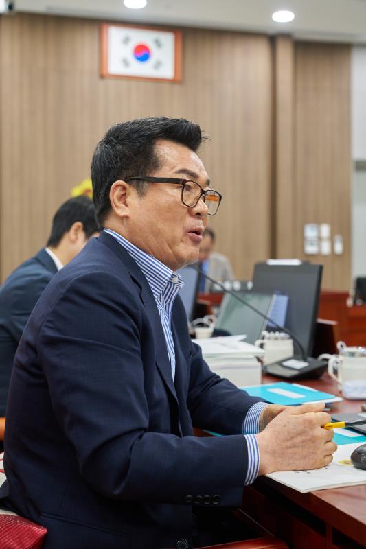 제393회 임시회 제1차 기획재정위원회_4