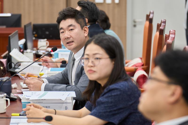 제393회 임시회 제1차 기획재정위원회_3