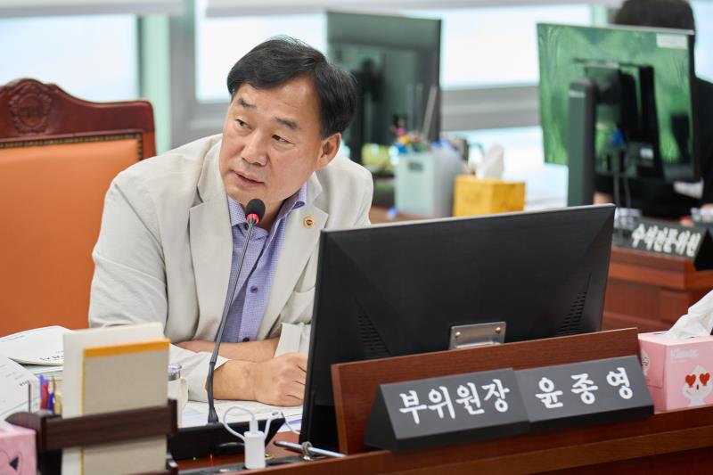 제393회 임시회 제1차 기획재정위원회
