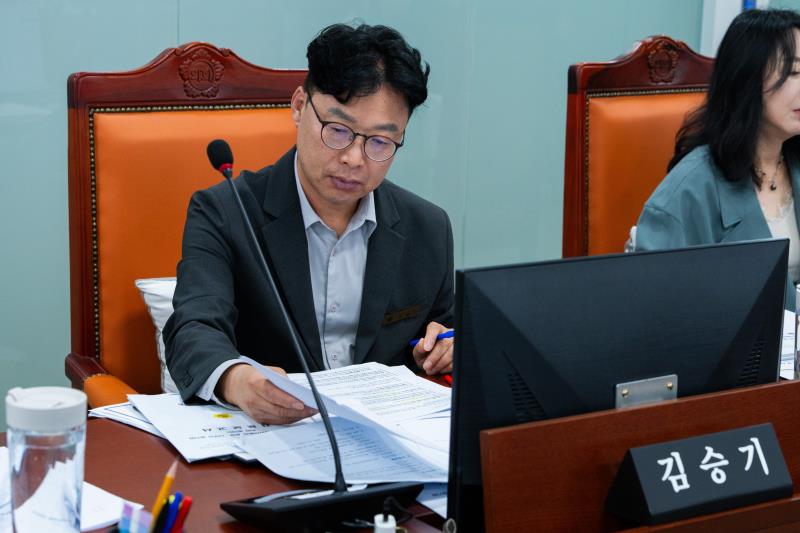 제393회 임시회 제1차 문화체육관광위원회_5