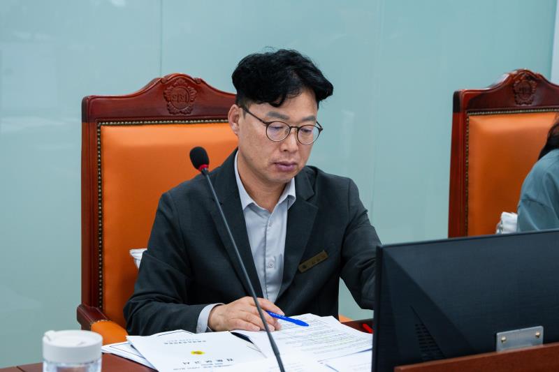 제393회 임시회 제1차 문화체육관광위원회_6