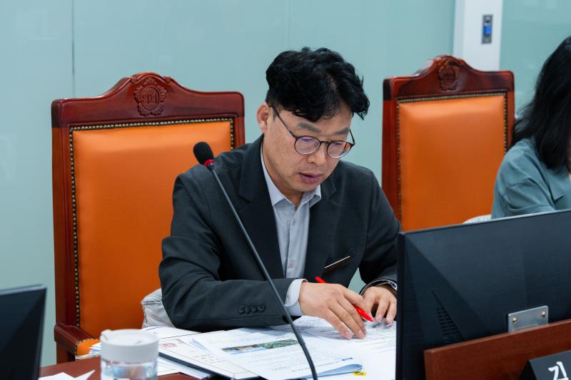 제393회 임시회 제1차 문화체육관광위원회_8