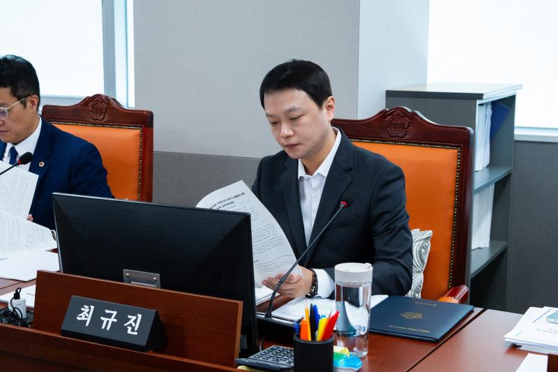 제393회 임시회 제1차 문화체육관광위원회_4