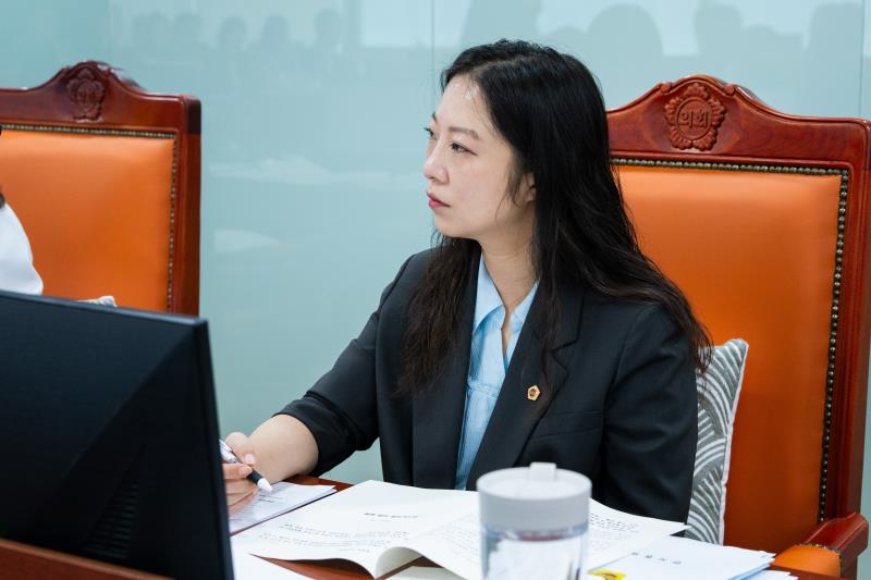 제393회 임시회 제1차 문화체육관광위원회_3