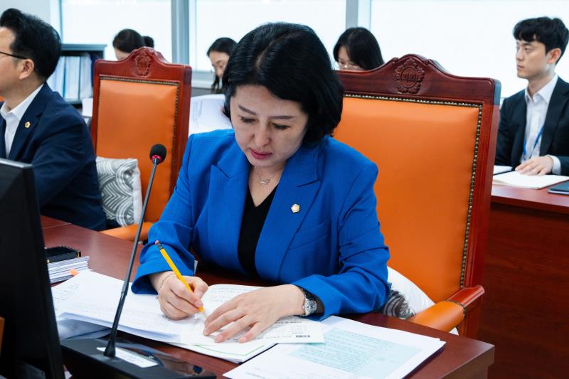 제393회 임시회 제1차 문화체육관광위원회_5