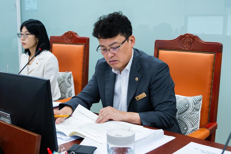 제393회 임시회 제1차 문화체육관광위원회_3