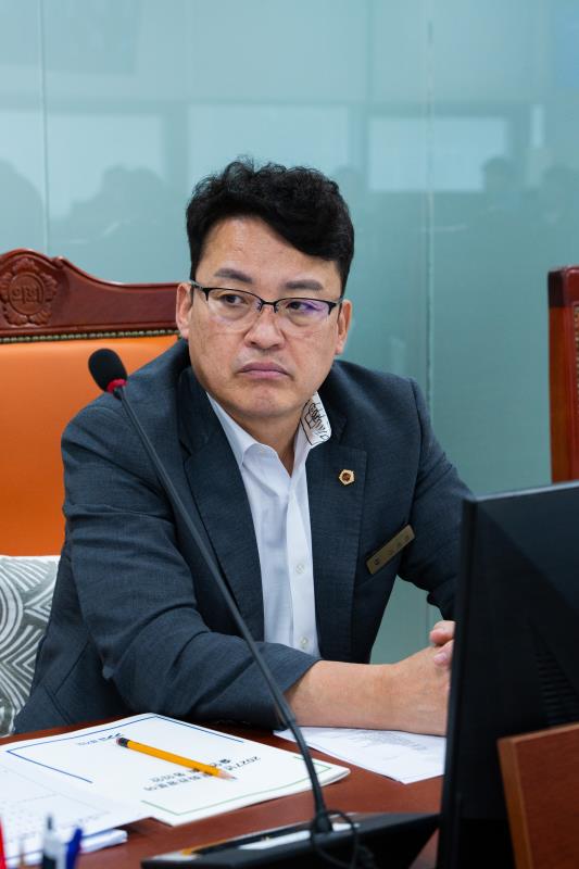 제393회 임시회 제1차 문화체육관광위원회_4