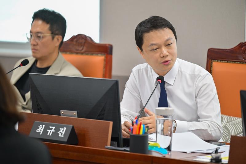 제393회 임시회 제2차 문화체육관광위원회_5
