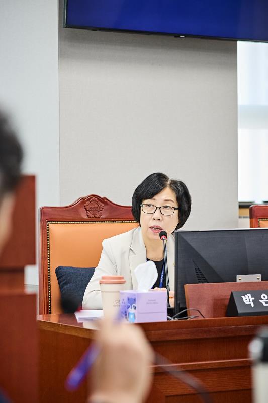 제393회 임시회 제2차 여성가족평생교육위원회_4