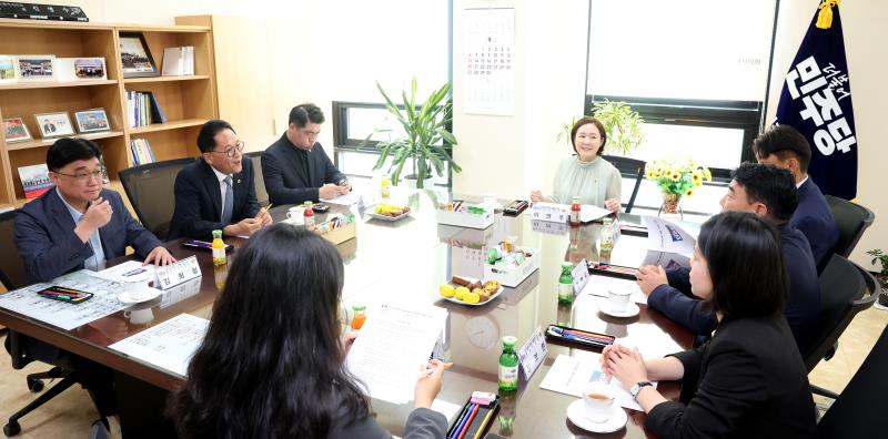 경기도의회 더불어민주당 인천광역시의회 방문_8
