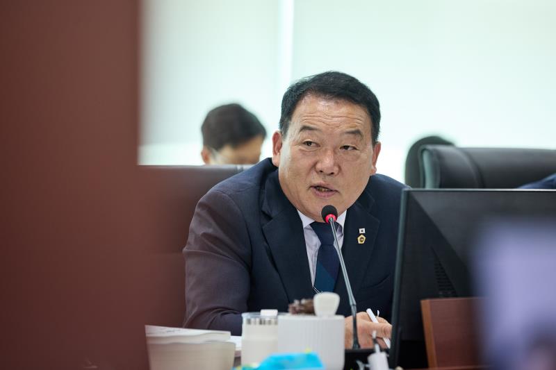 제393회 임시회 제2차 여성가족평생교육위원회_3
