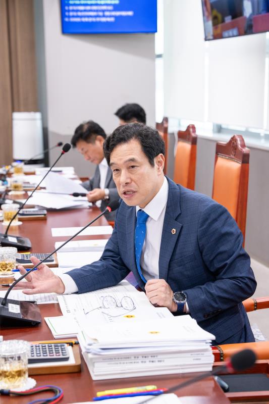 제393회 임시회 제1차 안전행정위원회-2_3