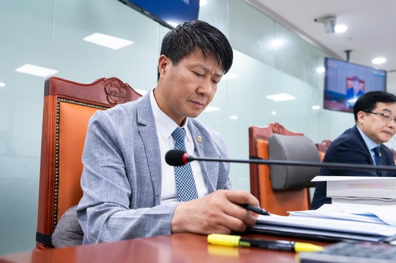 제393회 임시회 제1차 안전행정위원회-2_9